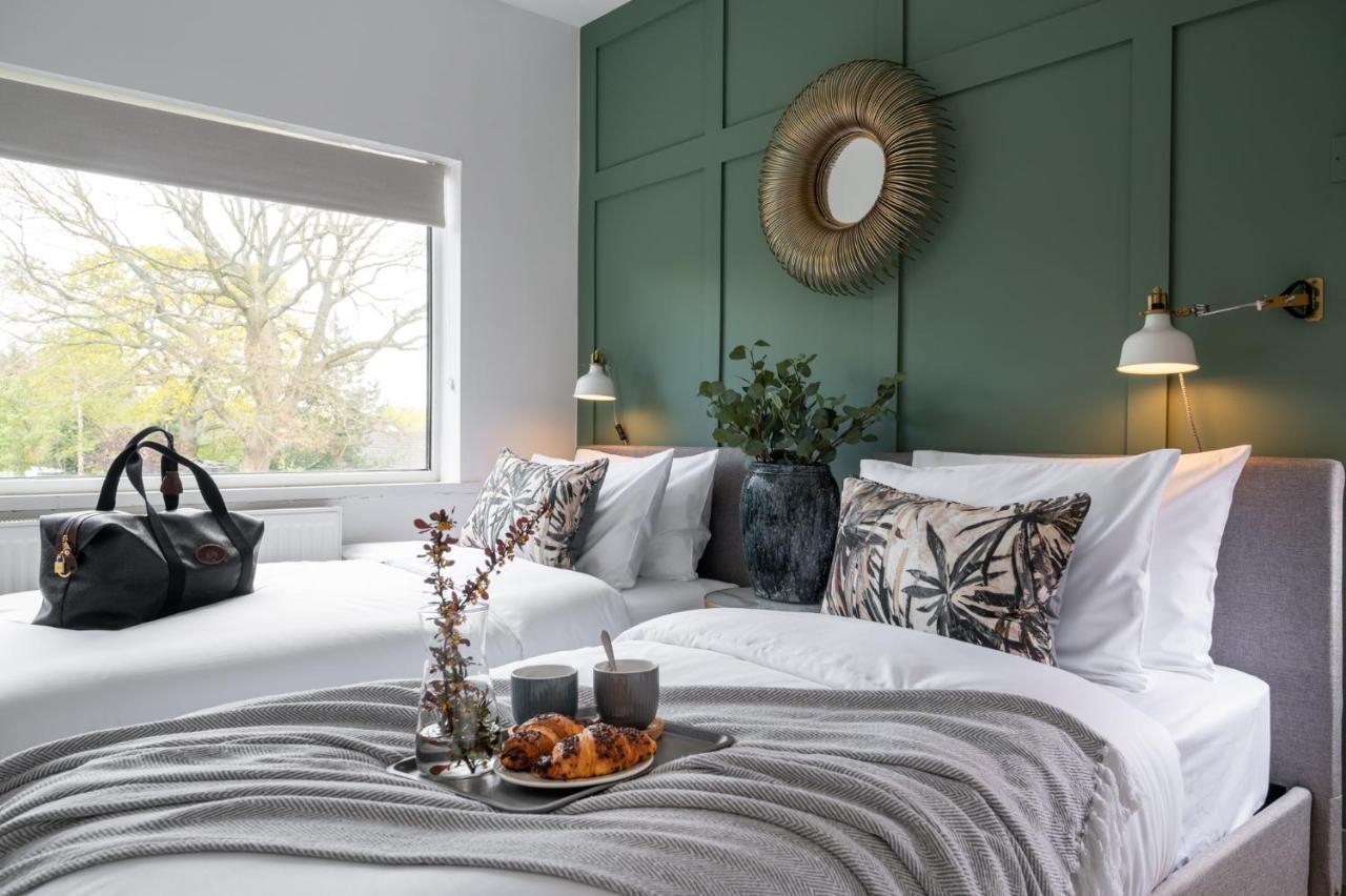 Large Luxury Solihull House - The Residence - Close To Nec - Sleeps 9 Εξωτερικό φωτογραφία