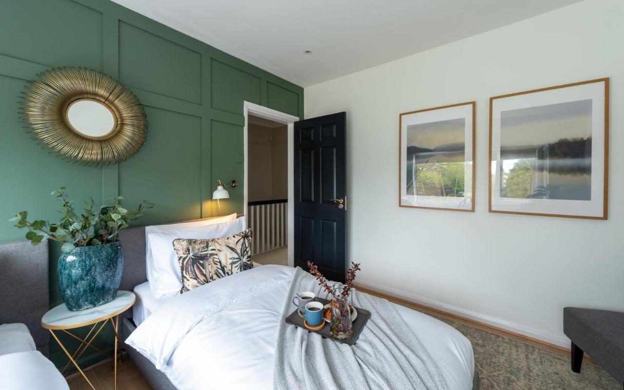 Large Luxury Solihull House - The Residence - Close To Nec - Sleeps 9 Εξωτερικό φωτογραφία
